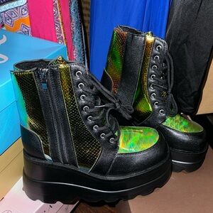 Women’s 7 Grunge/Punk/Goth Boots. BNWT!!